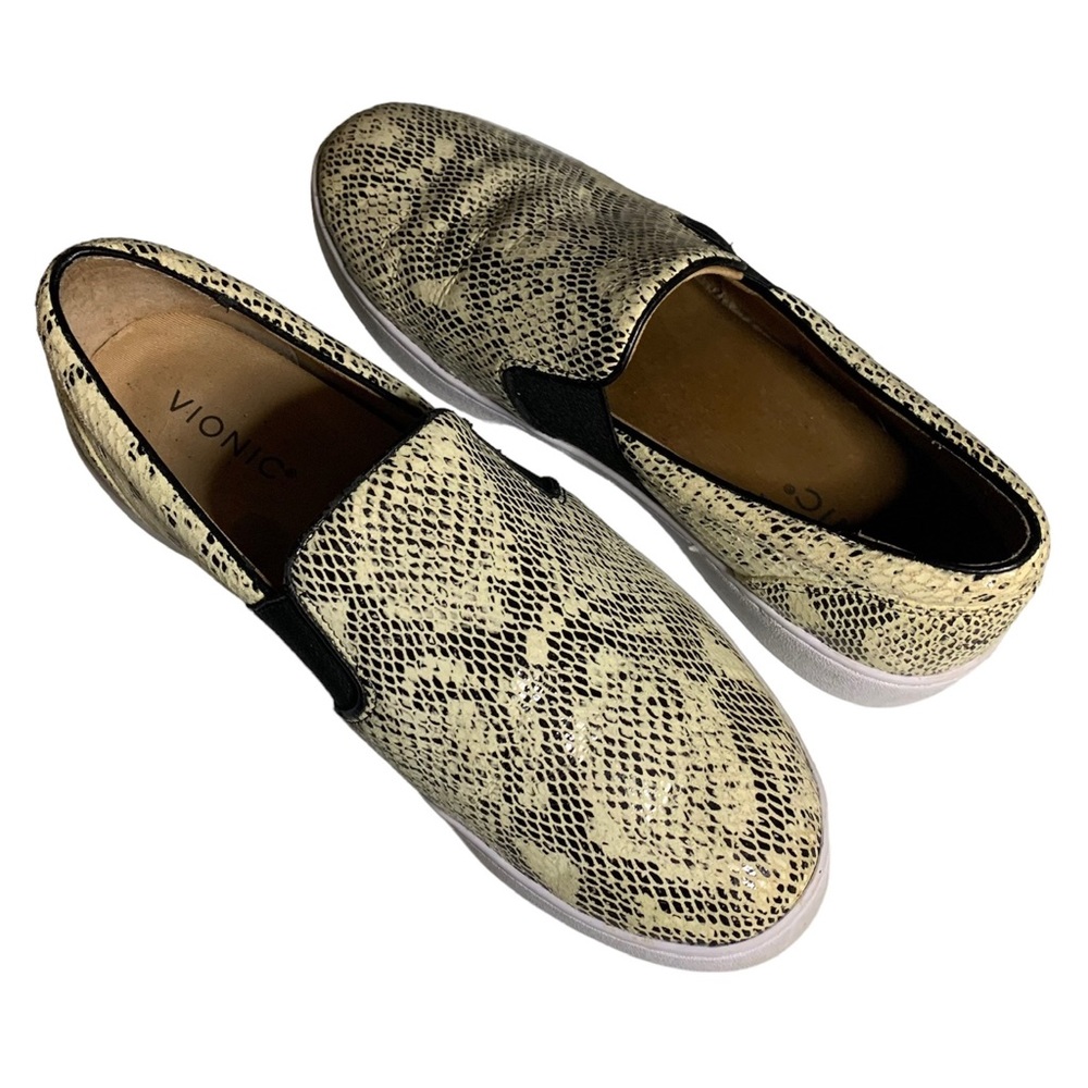 VIONIC Loafer Womens 9.5 Tan Slip-On Comfort Walking Demetra Snakeprint Ortho